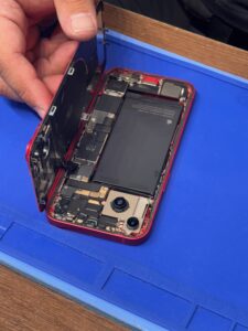 iPhone14　バッテリー交換