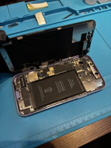 iPhone12