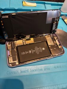 iPhone12