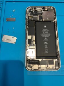iPhone12