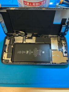 iPhone12